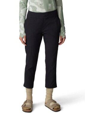 Mountain Hardwear Dynama Crop Pants Black Large NWT Hiking Travel Pants